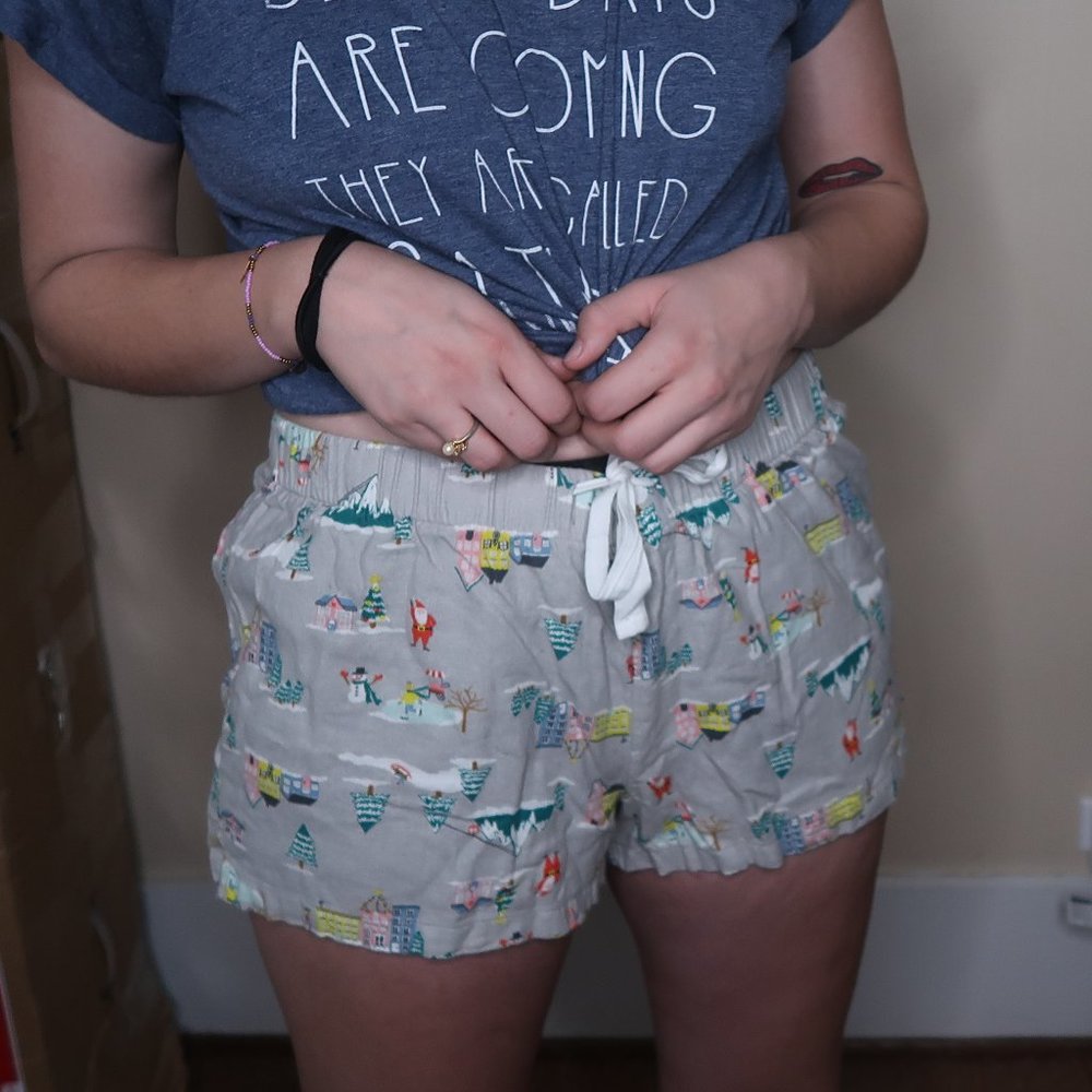 Old Navy Women's Christmas Pajama Bed Shorts